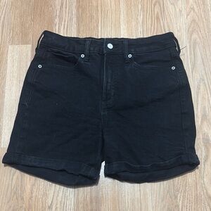 Old Navy High Rise OG Straight Black Denim‎ Shorts Size 8 Womens